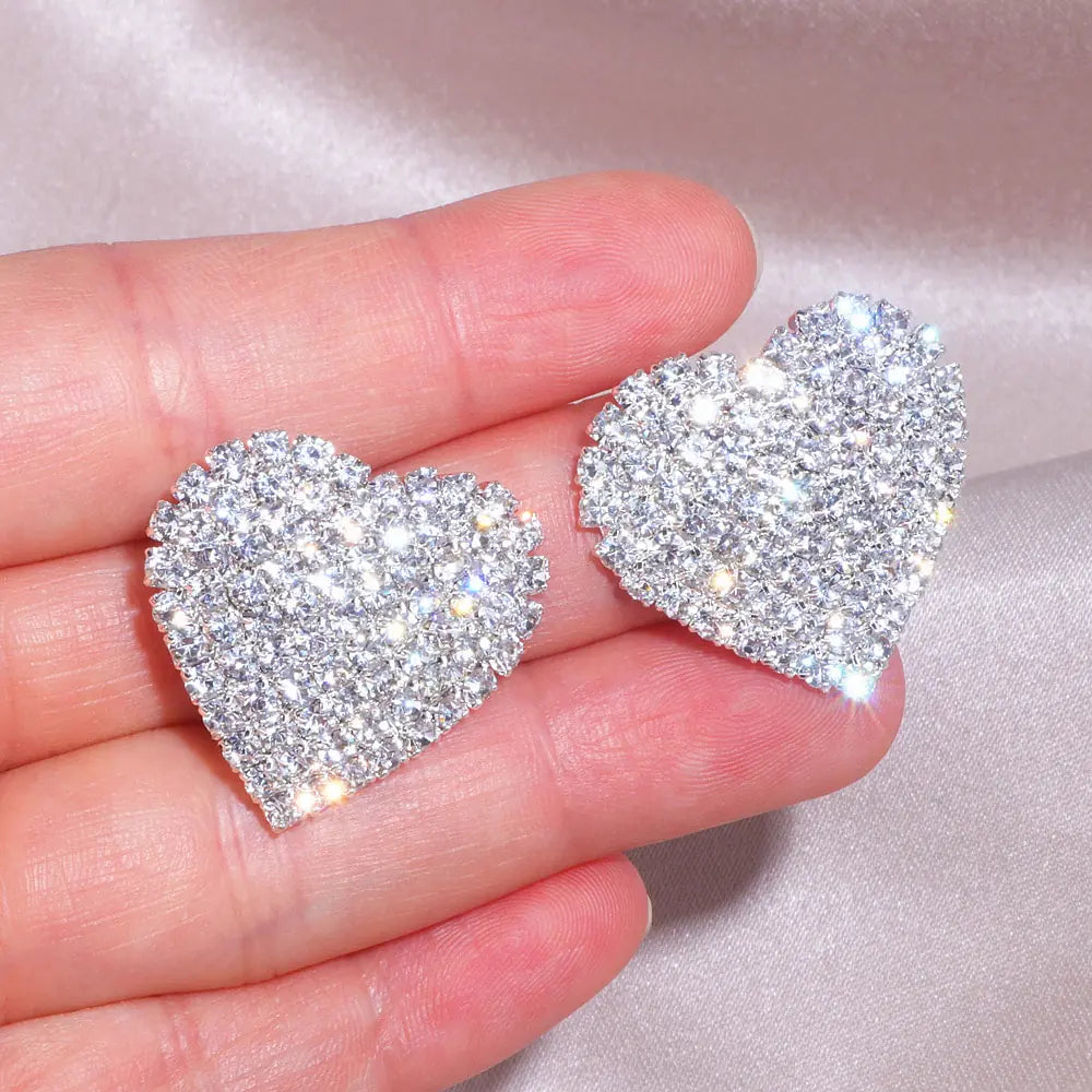 Pendientes de Estudio con Corazón de Cristal