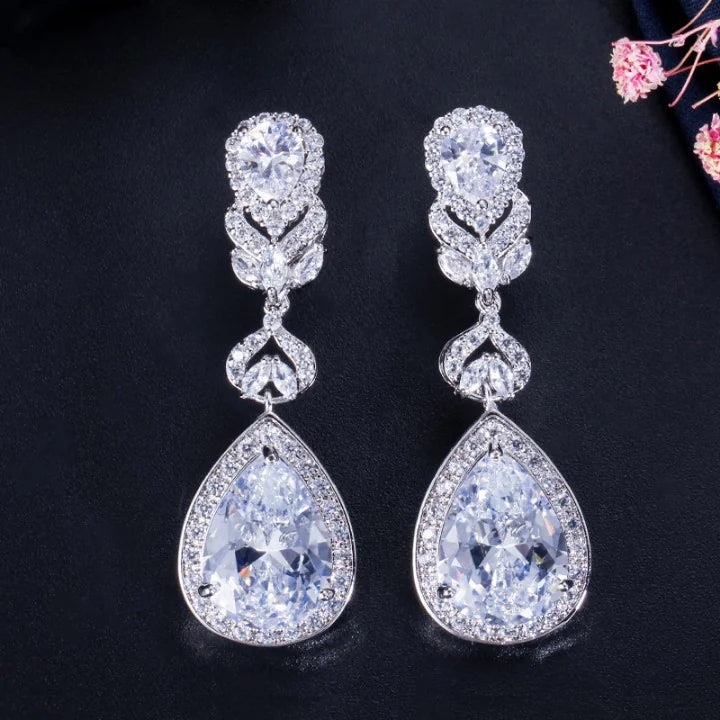 Pendientes Largos de Novia de Cristal