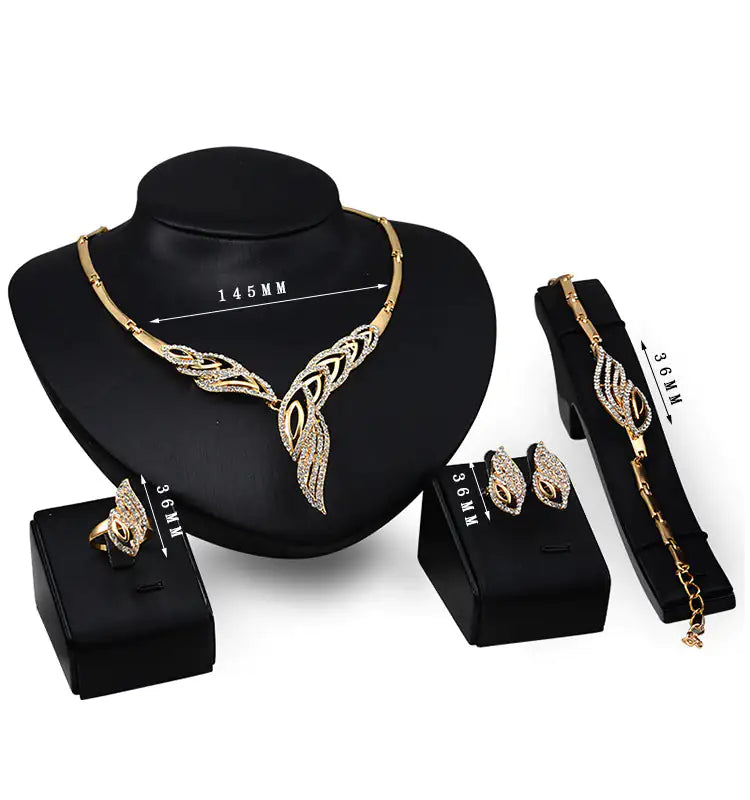 Conjunto de Joyería Nupcial India en Oro