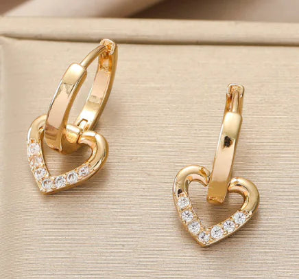 Aretes de Colgante en Forma de Corazón Chapados en Oro de 18K (Un Par)