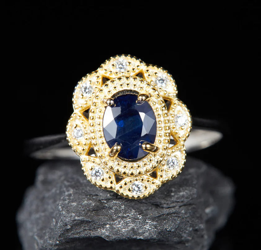 Anillo Natural de Zafiro en Plata de Ley S925
