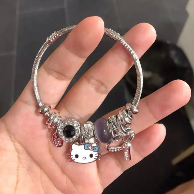 Pulseras con Dijes de Hello Kitty