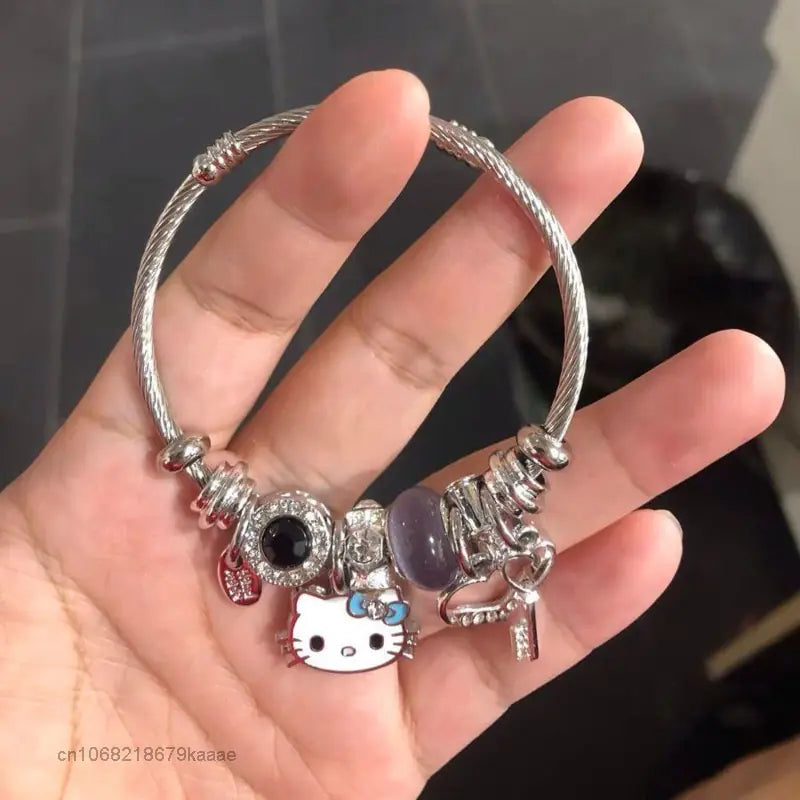 Pulseras con Dijes de Hello Kitty