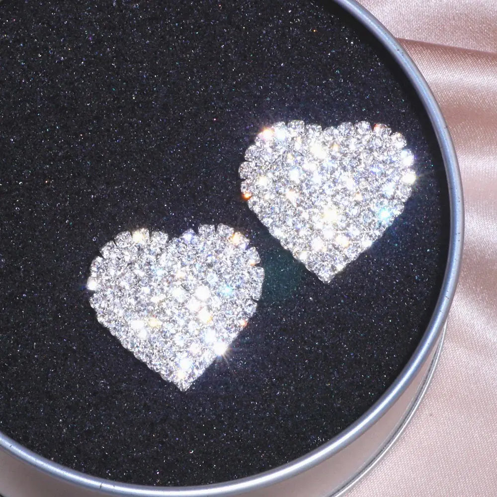Pendientes de Estudio con Corazón de Cristal