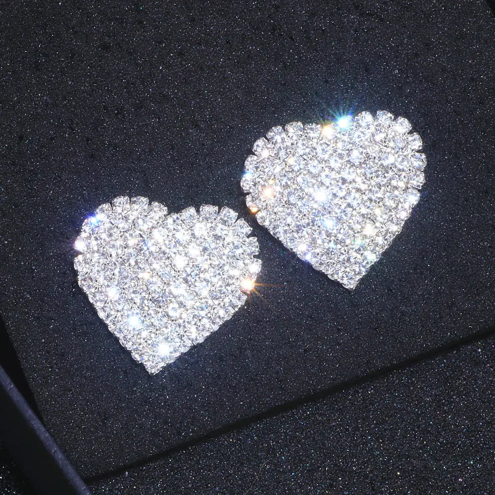 Pendientes de Estudio con Corazón de Cristal