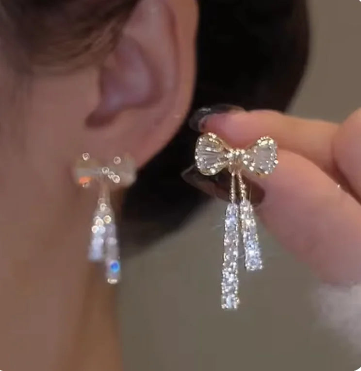 Pendientes de Lazo de Circonita