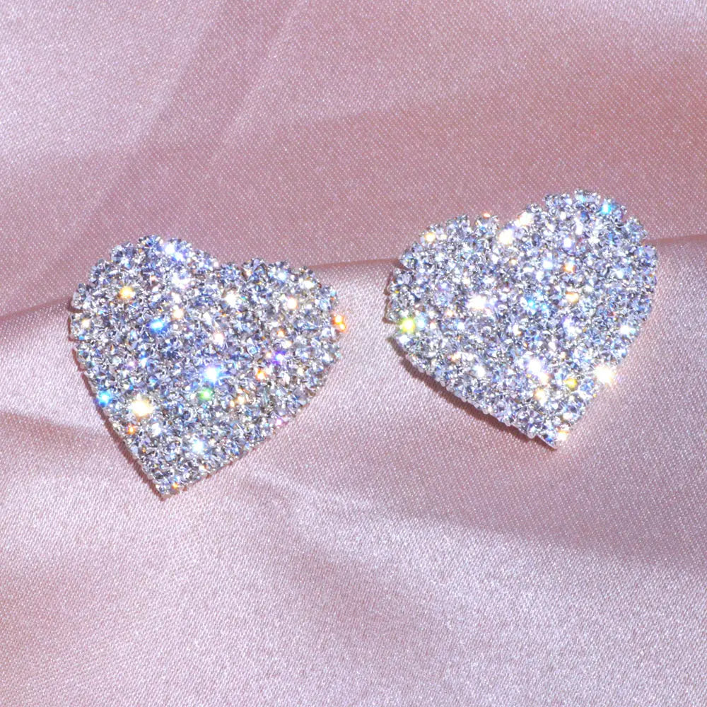 Pendientes de Estudio con Corazón de Cristal