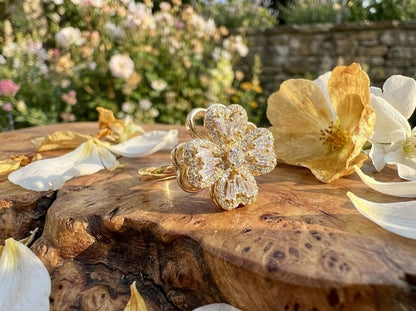 Anillo Giratorio Trébol de Cuatro Hojas