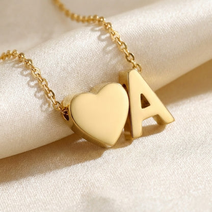 Collar Iconic Heart Initial
