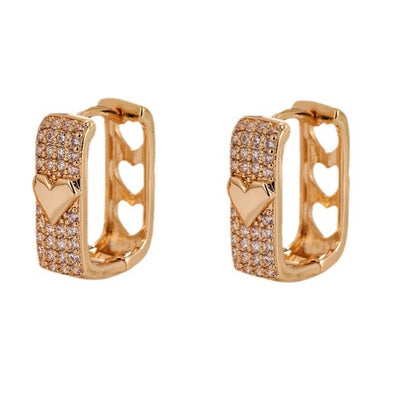 Aretes de Corazón con Circonitas y Baño de Oro 18K