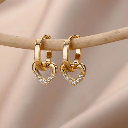Aretes de Corazón Colgante con Baño de Oro 18K