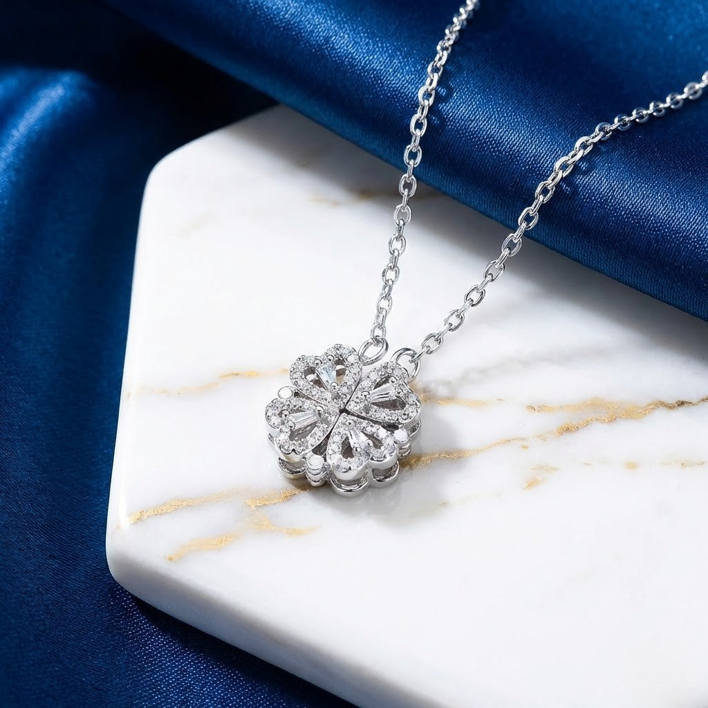 Collar Transformable Clover Love