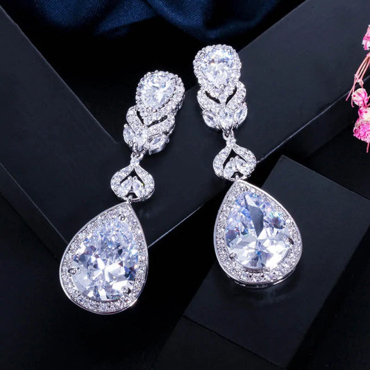 Pendientes Largos de Novia de Cristal